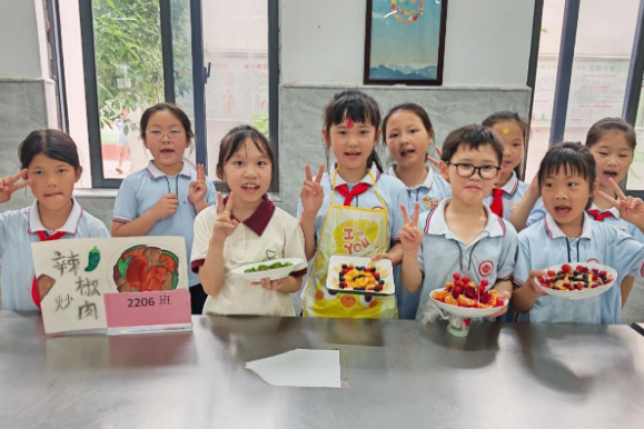 【零陵区站】零陵区阳明芙蓉学校：亲子美食秀活动举办
