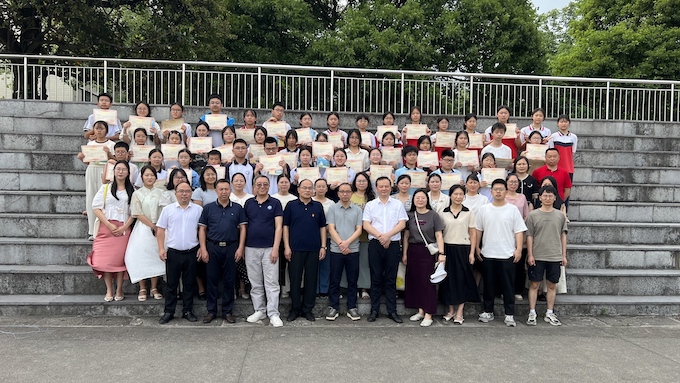 集体合照.jpg