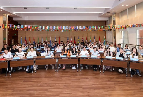 让世界听见三湘声音！2025湖南省模联教师培训会顺利举行