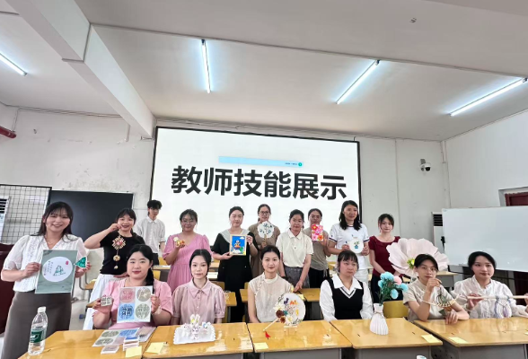 蓝山：深化劳动教育课程改革 展现教师教学风采