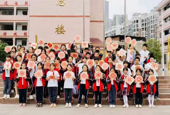 【耒阳站】五里牌小学：沉浸式体验古法造纸  传承非遗文化魅力