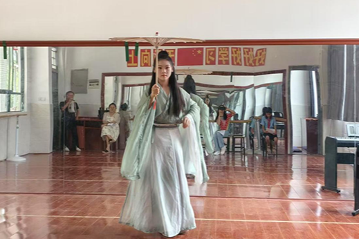【衡阳县站】金兰镇中心小学：才艺比拼 童心飞扬