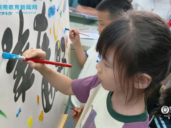  【平江站】浯口中心小学: 美在田野·绘梦启航 （小记者 陈渝颖 指导老师 宋小维）