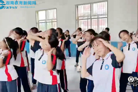  【平江站】南江镇中心小学：社团涵素养，精彩我彰显 （小记者 邹紫涵 指导教师 钟愧傲 李映荷）