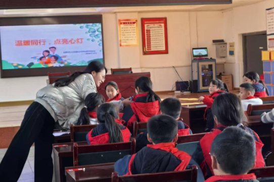 【资阳区站】益阳市人民路小学：暖心活动照亮76名留守儿童成长路