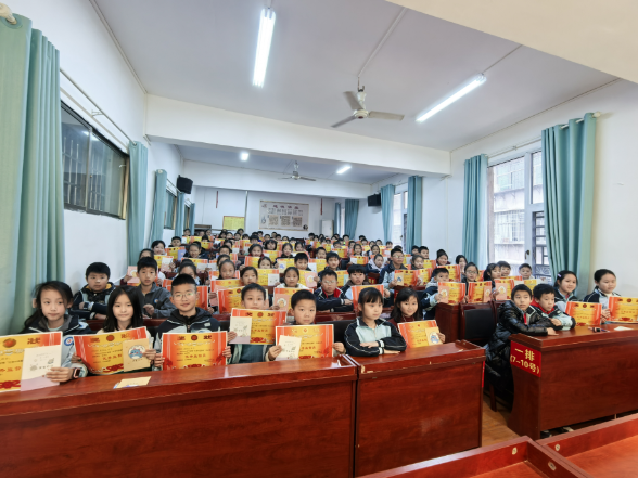 【衡阳县站】春晖小学：让“红领巾”精神在校园的每一个角落闪光