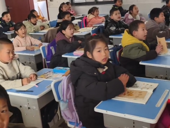 【慈利站】高峰土家族乡中学：歌声满校园 美育润心田