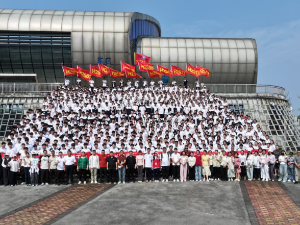 【耒阳站】五里牌中学：励志远足强体魄