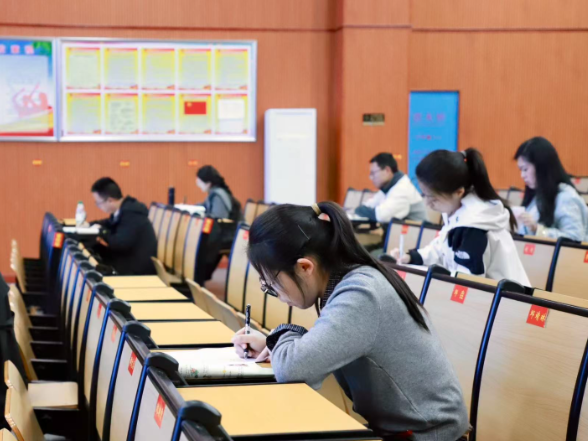【衡阳县站】英南学校：无生课堂竞风采 深耕教学共成长