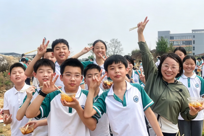 【耒阳站】罗含小学：乐享春日野炊 体验劳动之美