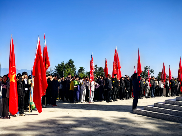 【慈利站】溪口镇中学：红色棉花山 清明祭英魂