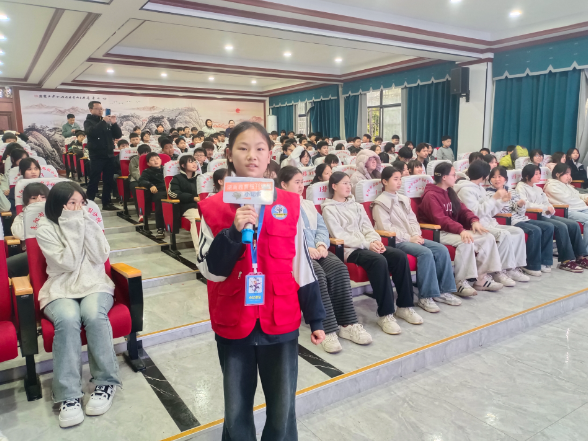 【耒阳站】实验中学铁路园分校：法治护航青春 筑牢安全屏障