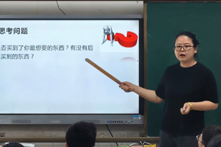 【湖湘好教师】黄琼：把德育做进学生的心坎里