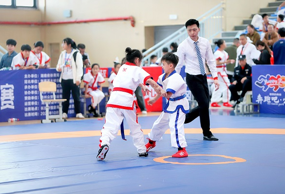 益阳河坝镇中心完小：体育与教学并举 培育健康阳光好少年