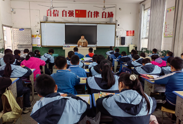 娄底九小：开展禁毒知识竞赛 提升学生防毒意识