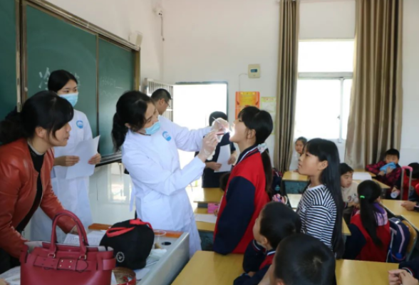 益阳医专：“牙小青”获全省最佳志愿服务项目