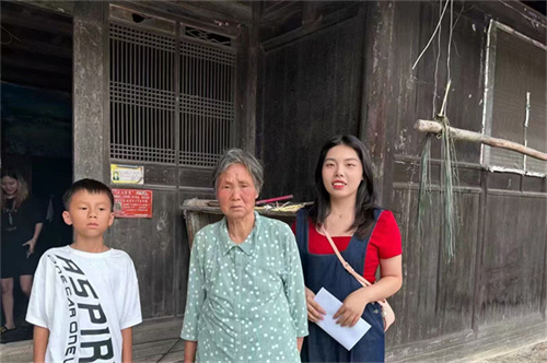 鱼小.jpg
