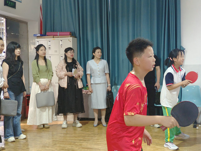 乒乓球室.jpg