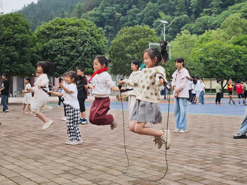微信图片_20250530103543_副本.jpg