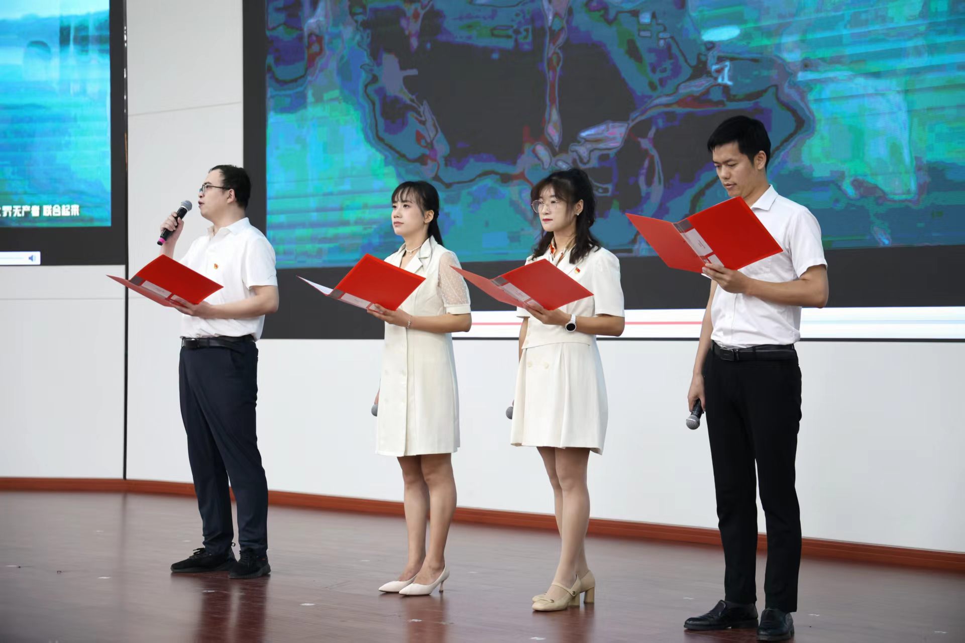 湘潭大学开展“走好新时代长征路 献礼建党105周年”活动4.jpg