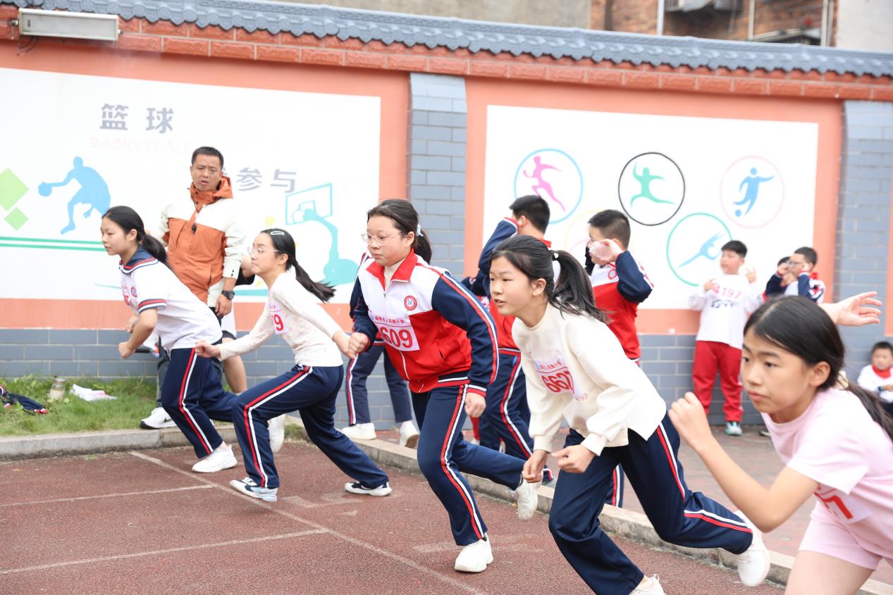 图片4.jpg 图片4.jpg