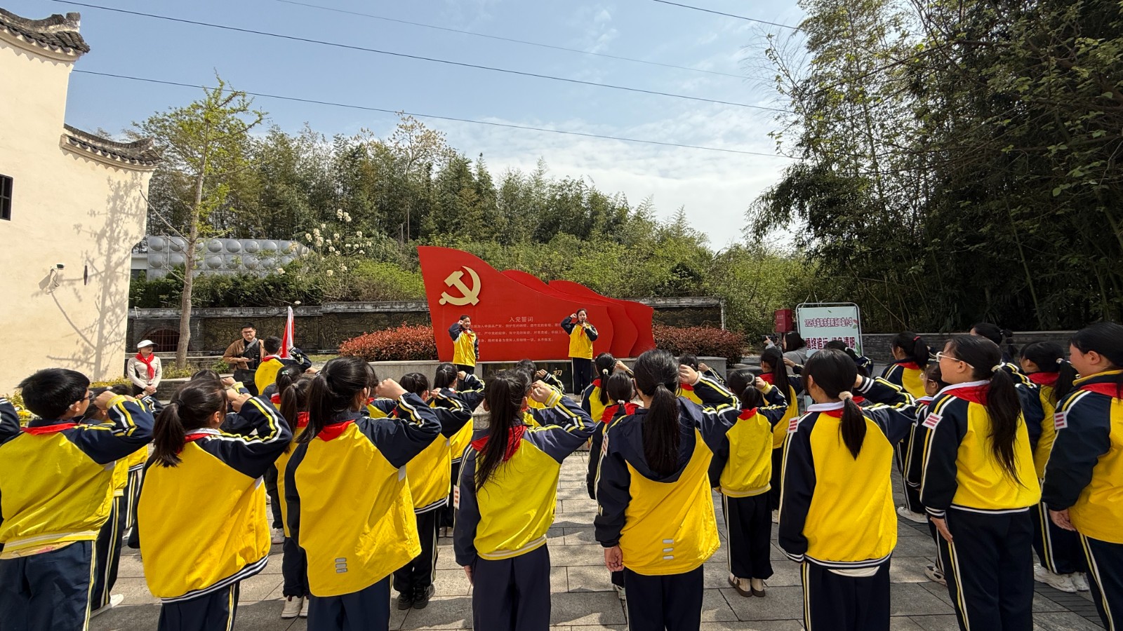 fcffa937466a5ef0f2d5c1deef5d60d.jpg