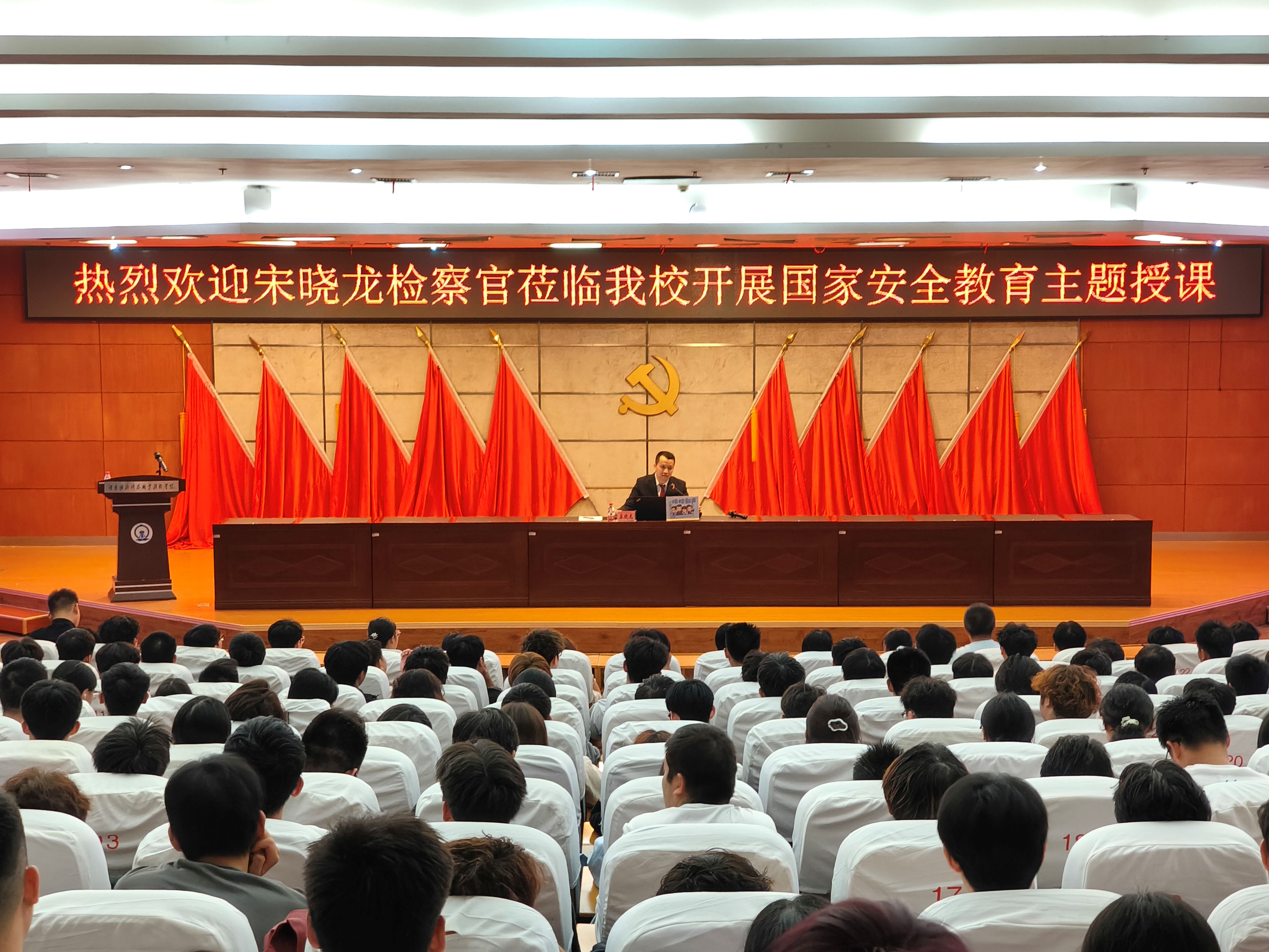 新照.jpg 新照.jpg