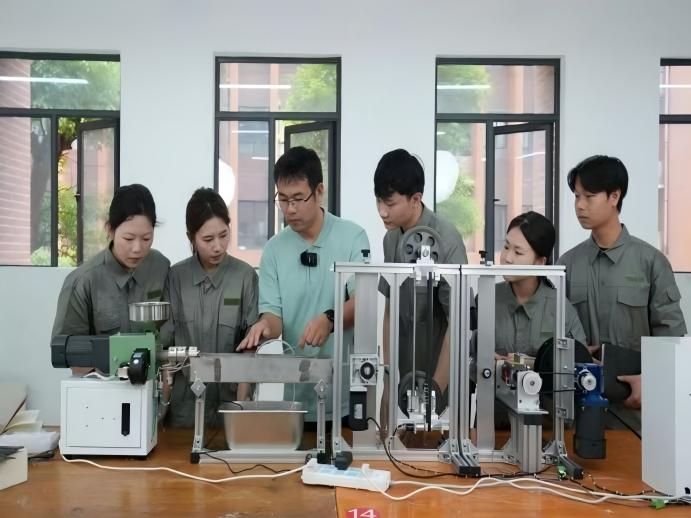 图片121.jpg 图片121.jpg