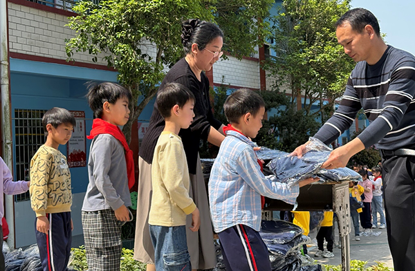 图片1.png