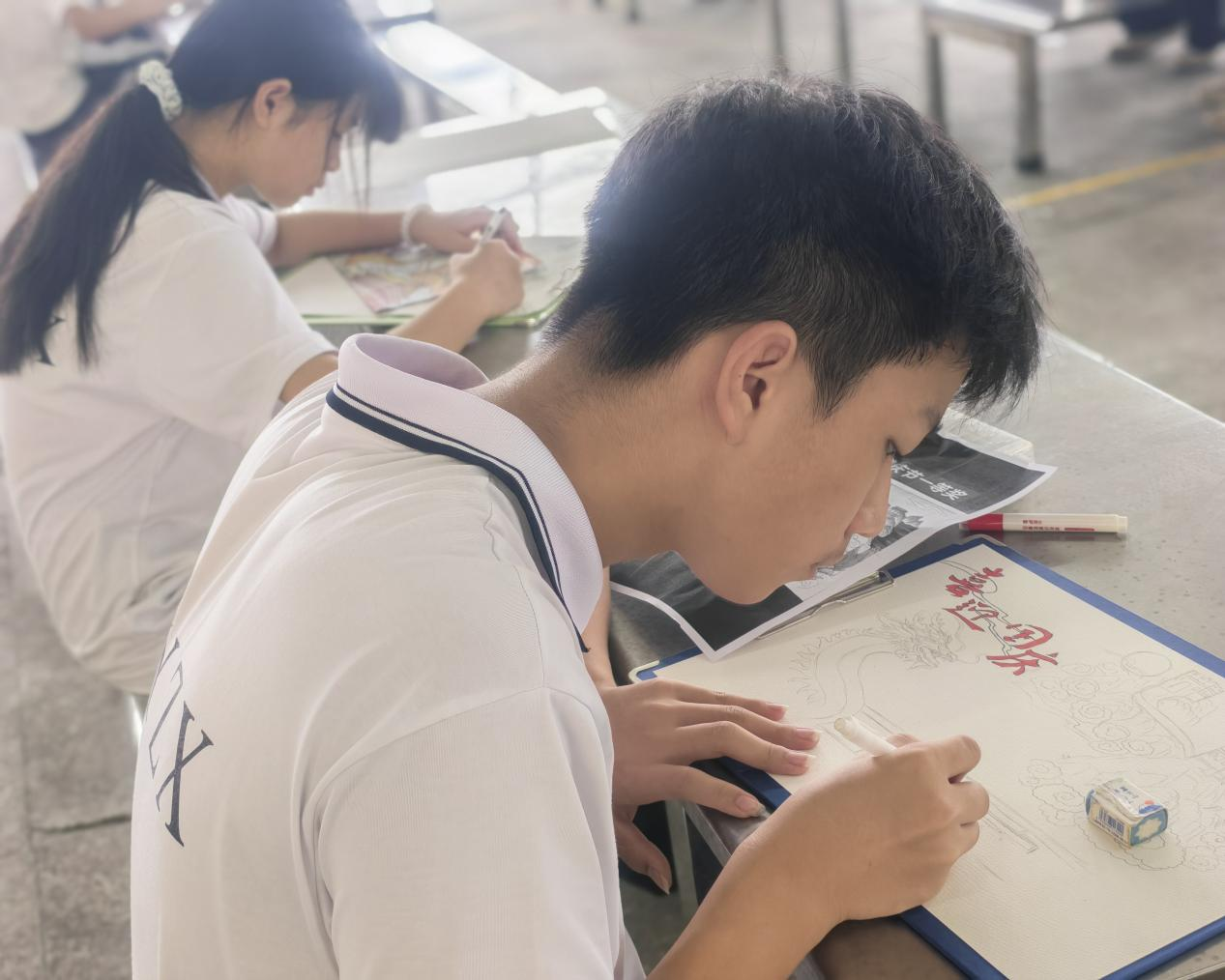 弘扬2.png