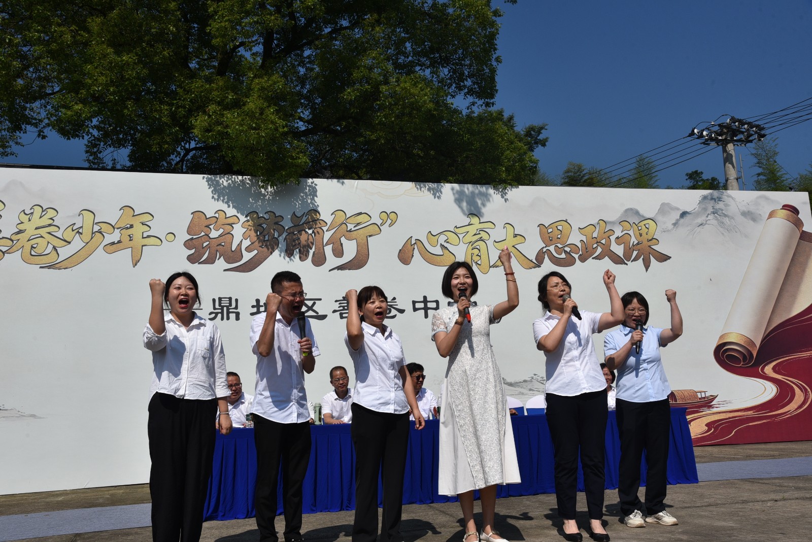 bc6a873477c1743de8b04c036c38f7c5_副本.jpg