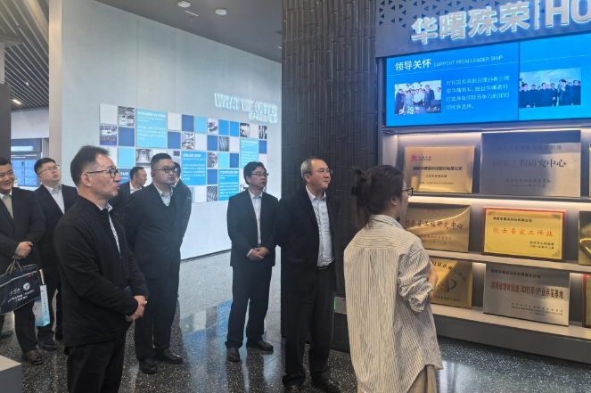 长沙航空职院：党委书记带队赴企业走访调研