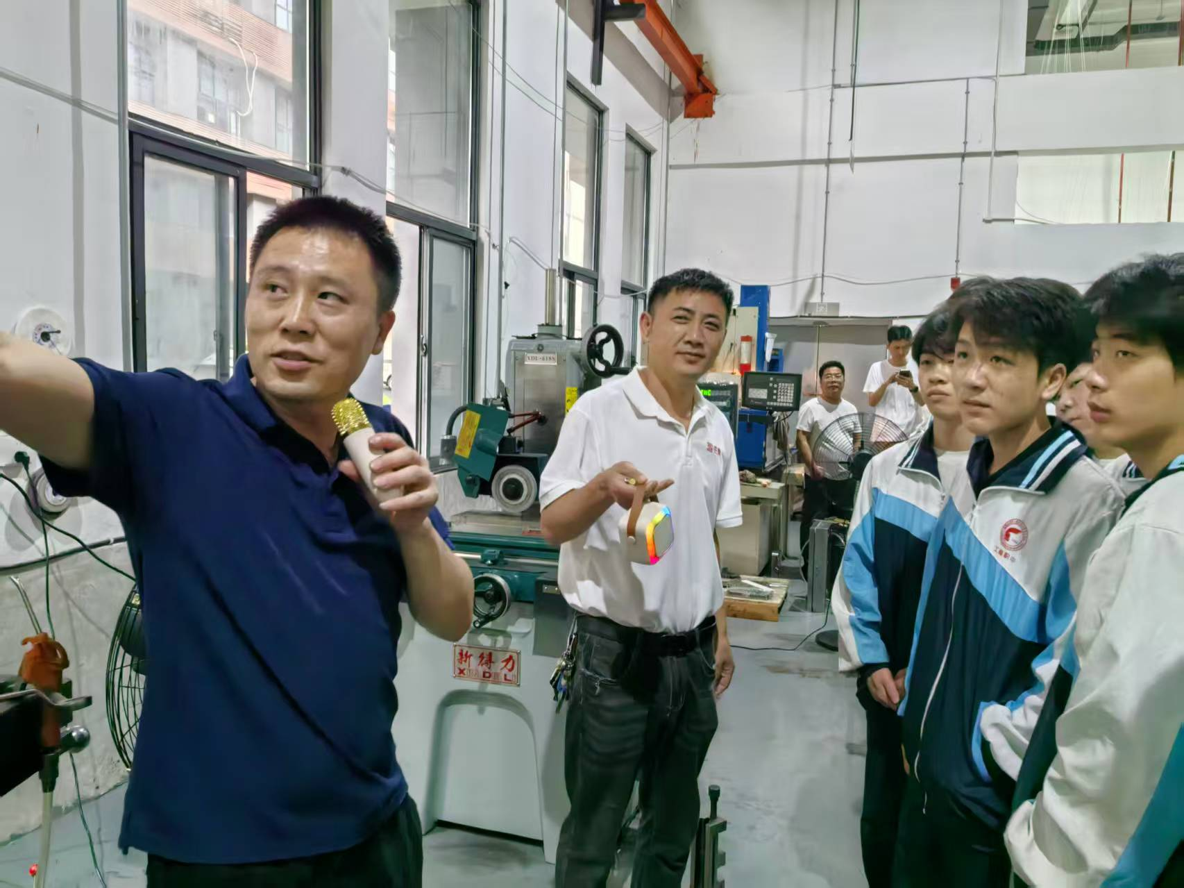 图片1.png