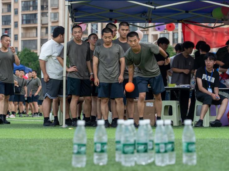 张家界航院：“5·25”心理健康嘉年华活动启幕
