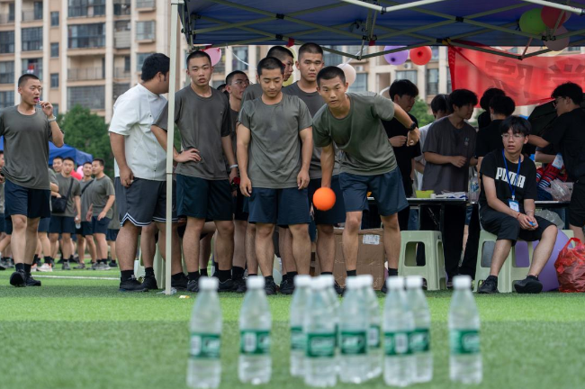 张家界航院：“5·25”心理健康嘉年华活动启幕