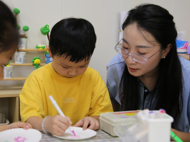 长沙商贸旅游职院：把廉洁种子播进幼儿心田