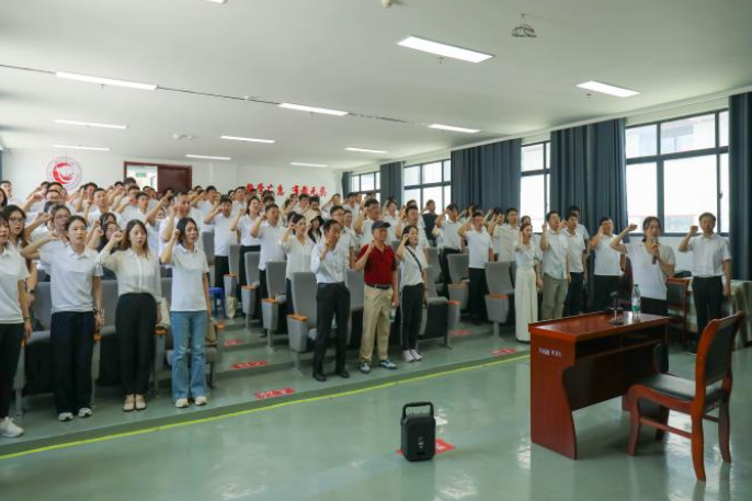 湖南机电职院：开展新进教师津市老校区溯源研学培训