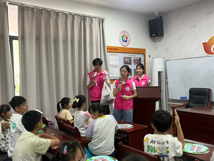 湖南工程职院：家校社三方交接，安全监管不断档