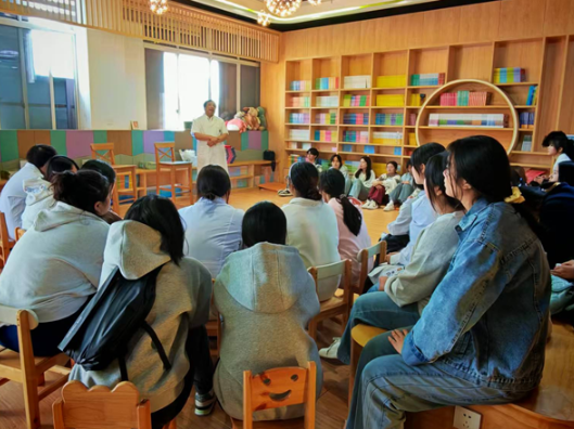 让医学与人文相遇，益阳医专这堂思政课在“文学之乡”开讲