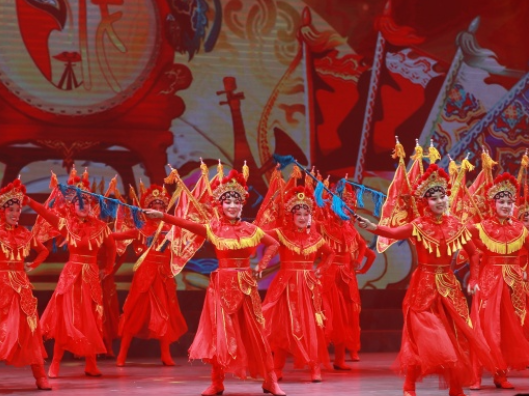 当“廉洁”遇上“戏曲”：《湖铁清廉颂》如何唱响协同育人新声