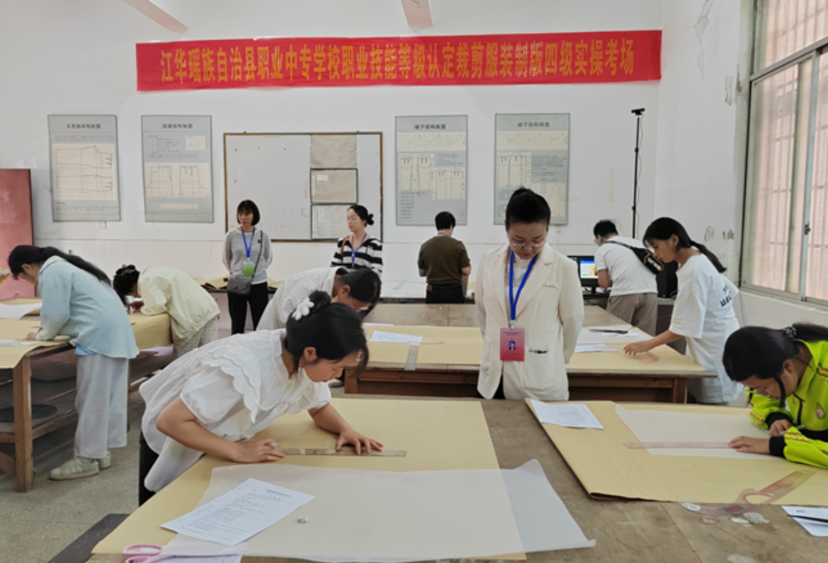聚焦2025湖南职教周|江华职中：以考促学强技能  产教融合育英才