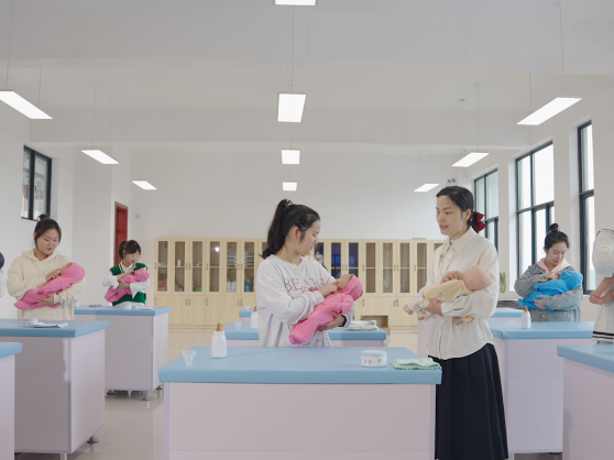 长沙幼儿师范高等专科学校打造多专业协同发展体系：“师范转型”下的“从容应对”
