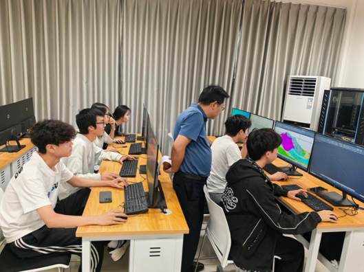 技炫青春 能创未来——湖南工程职院自然资源学院第三届师生技能运动会鸣锣开战