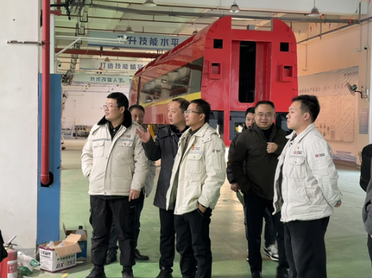 区域高端装备制造校企高端人才交流会在湖南铁道职院召开