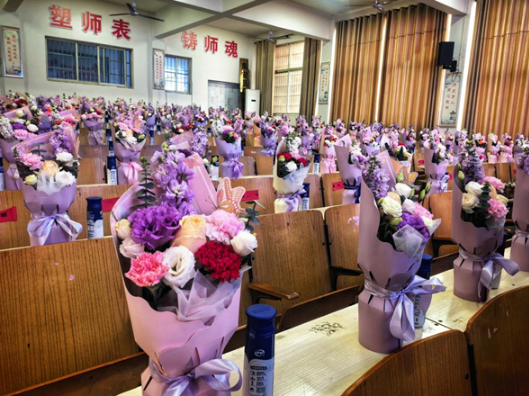 东安职专举办第116个国际劳动妇女节庆祝活动