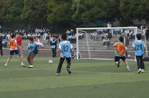 竞绿茵，永冲锋！永州市工商职业中专校园足球联赛激情开赛