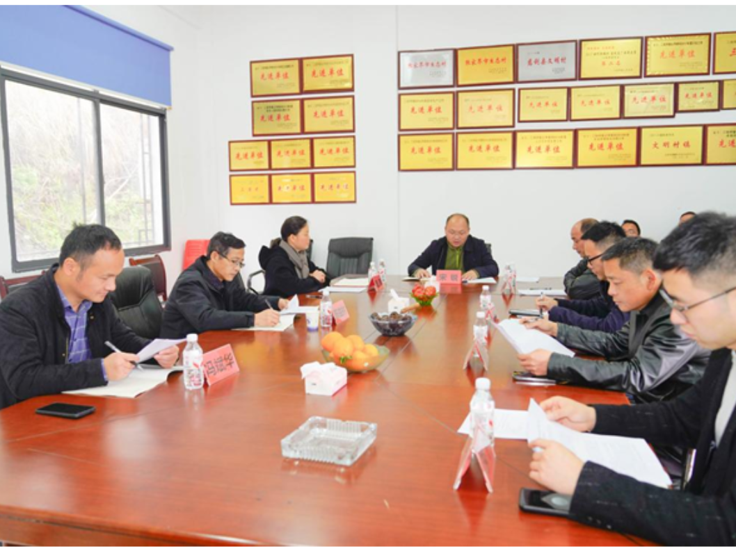 张家界航院赴占甲桥村调研乡村振兴工作