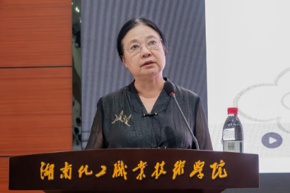 湖南化工职院举办优秀校友"技能成才"主题宣讲活动