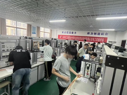 永州市工商职业中专：双证赋能育匠才 技能认定显成效