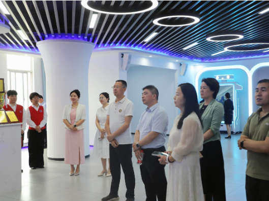 政校协同共绘发展新蓝图，长沙商贸旅游职院召开学校“十五五”规划座谈会